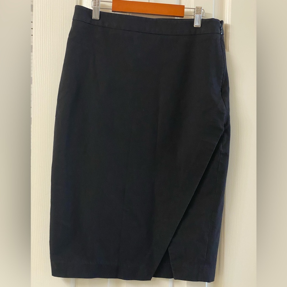 Banana Republic Elegant Bi-Stretch Faux Wrap Front Black Pencil Skirt Size 6